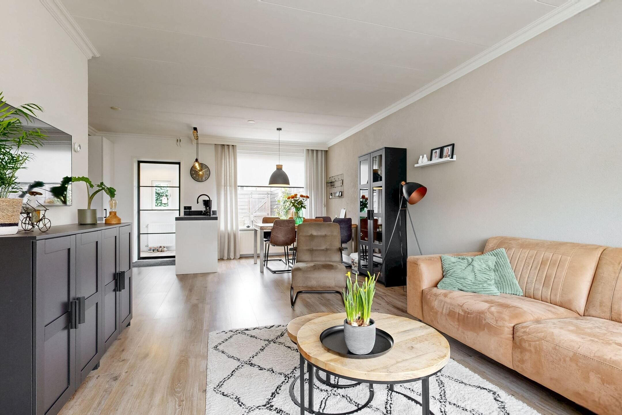 360 foto - Rembrandtstraat 17, Hardinxveld-Giessendam