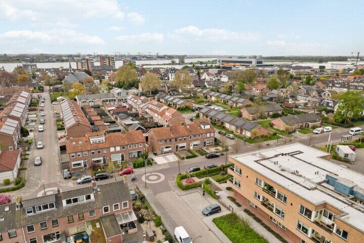 Foto 35 - Rembrandtstraat 17, Hardinxveld-Giessendam