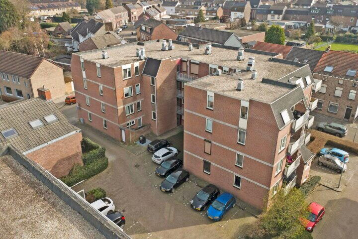 Foto 33 - Romeinenplein 49, Landgraaf