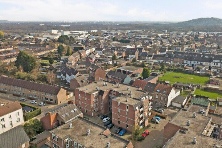 Foto 36 - Romeinenplein 49, Landgraaf