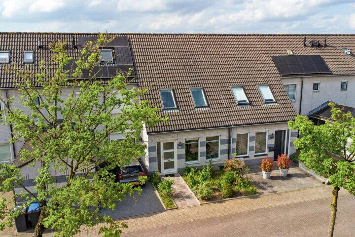 Foto 1 - Rosa Luxemburgstraat 13, Arnhem