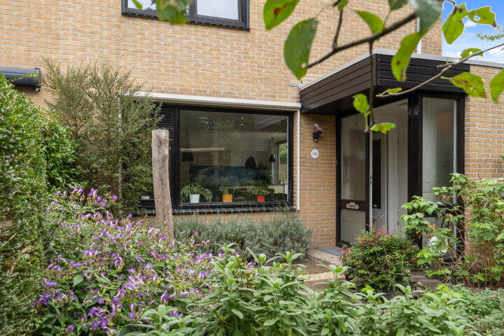 Foto 28 – Rozentuin 306, Voorburg