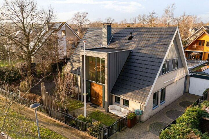 Foto 1 - Saxofoonweg 2, Almere