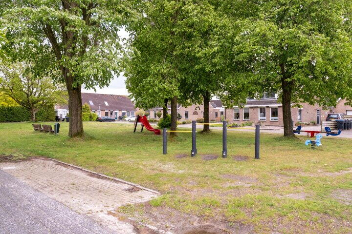 Foto 53 – Schans Portugal 10, Een