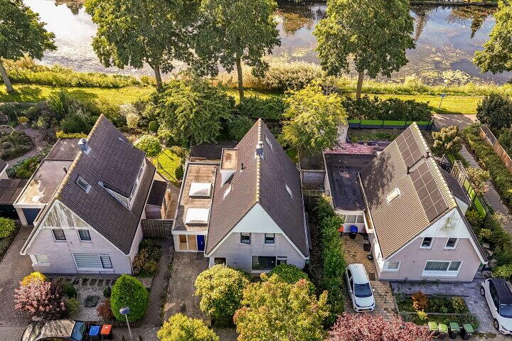 Schoener 44 34