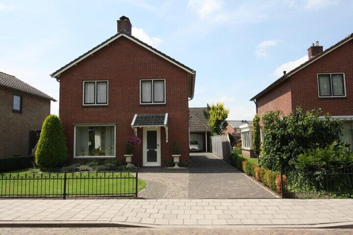 Schout Doddestraat 40 , Vriezenveen