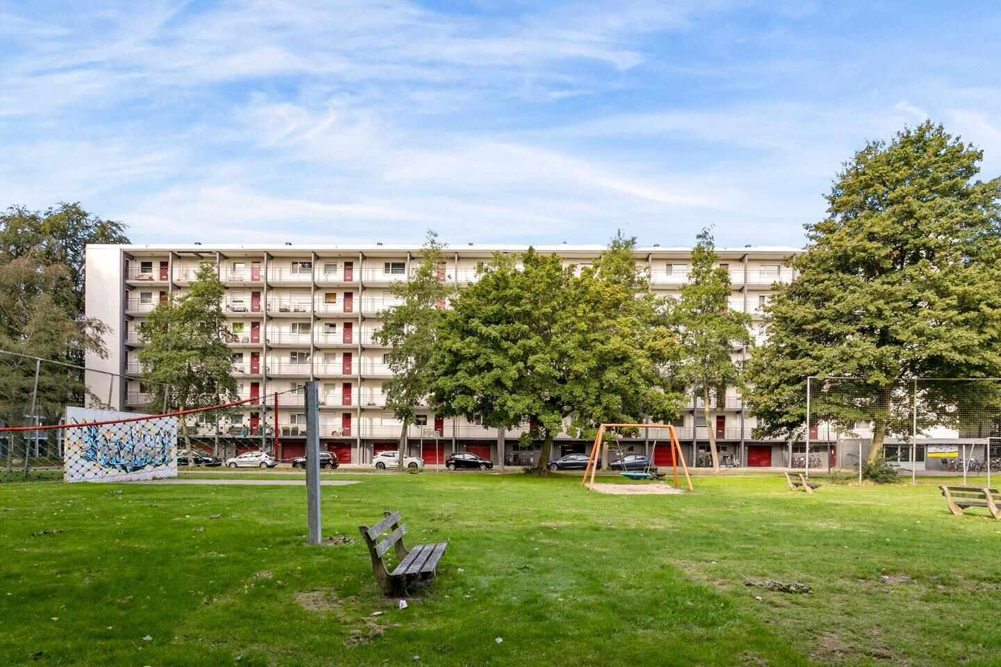Online bezichtiging inplannen voor Sinnigvelderstraat 197, Weesp