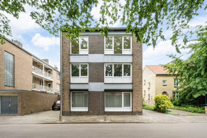 Video 1 - Sint Maternusstraat 5 B, Maastricht