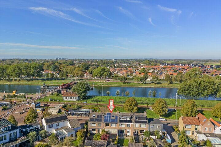 Video 1 - Spoorstraat 12, Oost-Souburg
