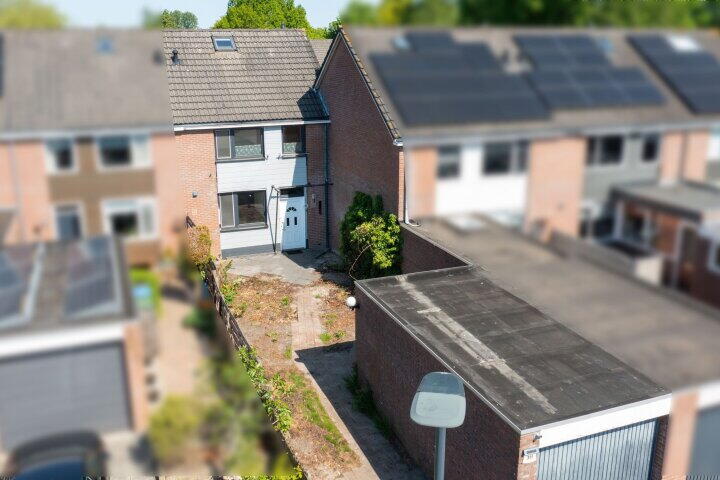 Stal 311 , Drachten