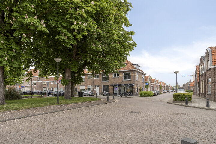 Foto 40 – St. Antoniusplein 7, Waalwijk