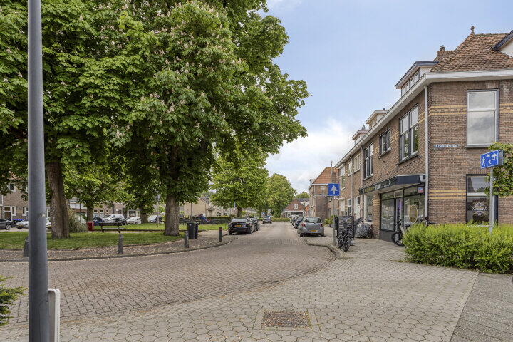 Foto 41 – St. Antoniusplein 7, Waalwijk