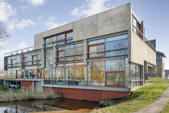 Foto 1 - Stationsplein 12, Steenwijk