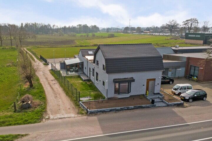 Foto 1 - Stationsstraat 135, Hegelsom