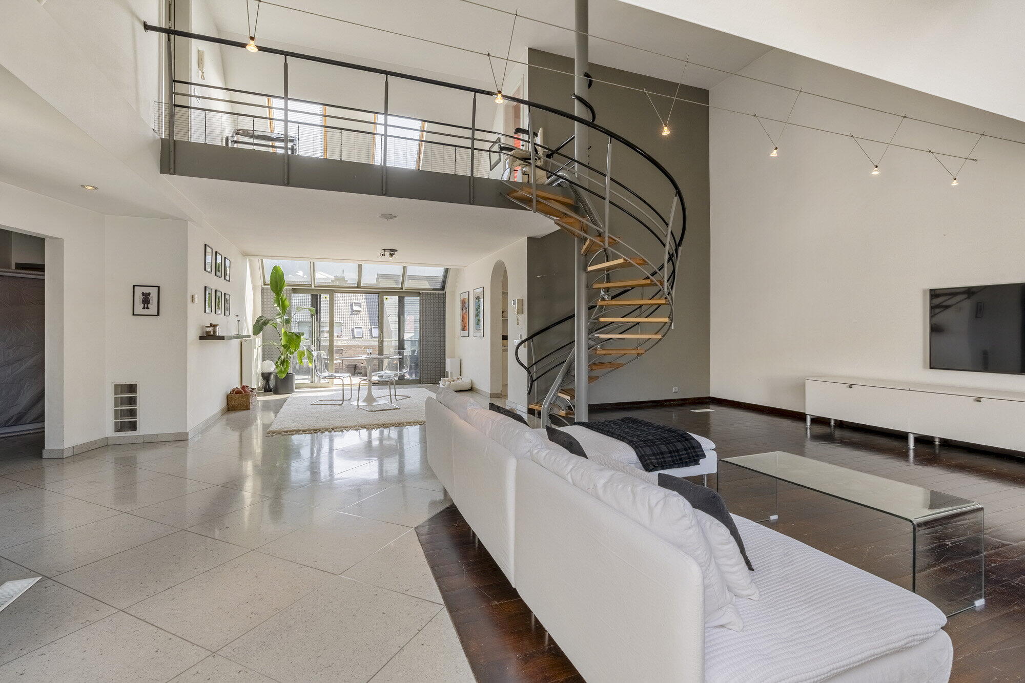 360 foto - Stationsstraat bus 316, Lanaken