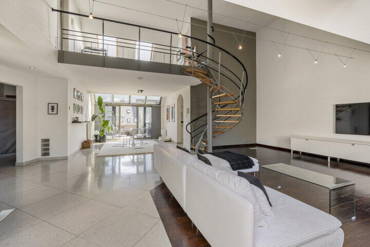 Foto 2 - Stationsstraat bus 316, Lanaken