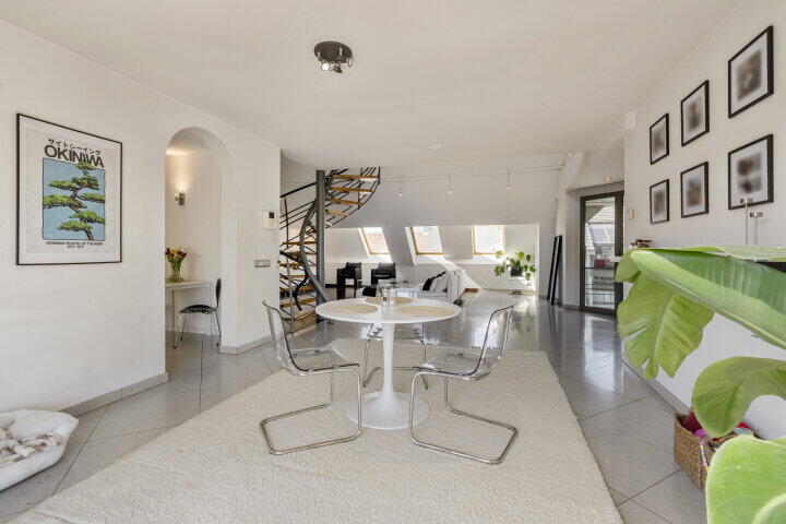 Foto 3 - Stationsstraat bus 316, Lanaken