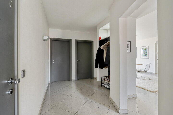 Foto 5 - Stationsstraat bus 316, Lanaken