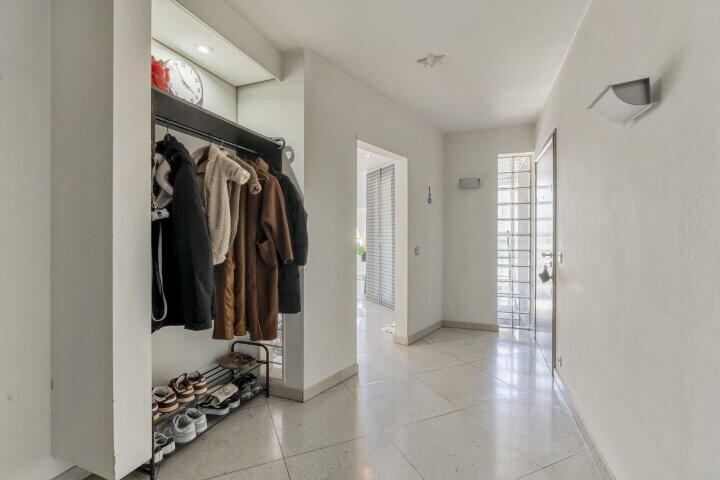 Foto 6 - Stationsstraat bus 316, Lanaken