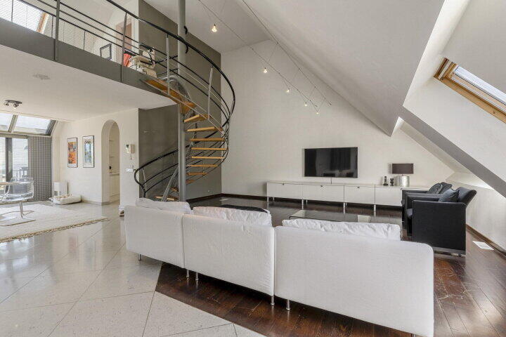 Foto 8 - Stationsstraat bus 316, Lanaken