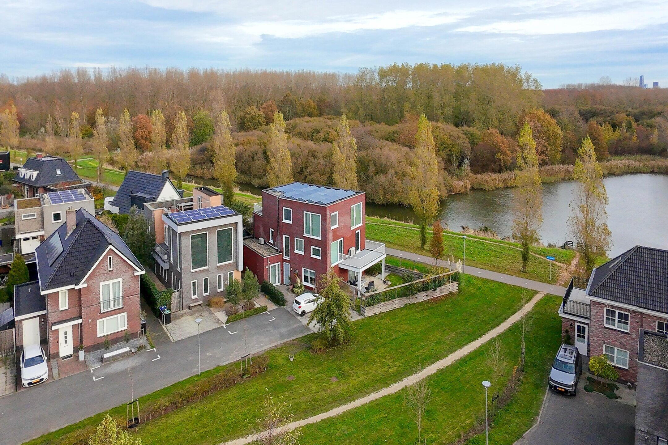 Online bezichtiging inplannen voor Toenzalstraat 13, Almere