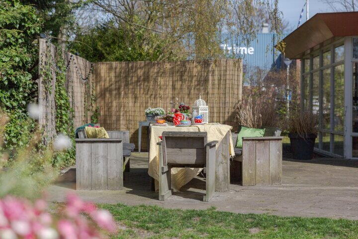 Foto 2 - Tribune 2, Balk