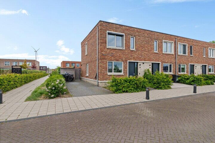 Foto 28 – Trota van Salernostraat 17, Almere