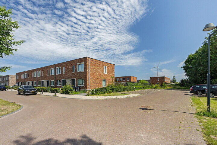 Foto 42 – Trota van Salernostraat 25, Almere