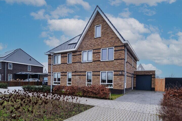 Foto 1 - Tuinderij 43, Ursem (Gem. Koggenland)