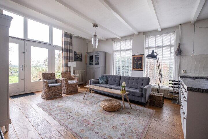 Foto 4 - Uitgang 6 E, Ursem