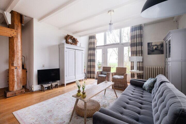 Foto 5 - Uitgang 6 E, Ursem