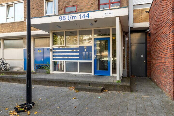 Foto 2 – Uiverhof 142, Beverwijk
