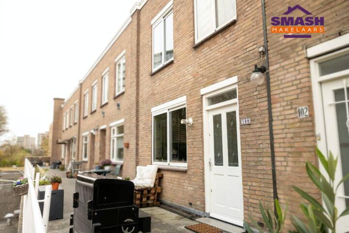 Foto 1 - Ursulaland 100, den haag