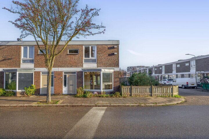 Foto 1 - van der Duyn van Maasdamstraat 62, Nijmegen