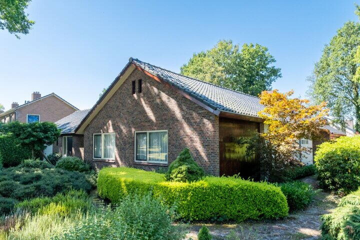 Foto 48 – van Ewsumlaan 2, Roden
