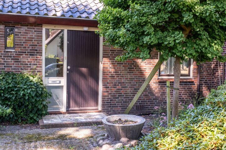 Foto 53 – van Ewsumlaan 2, Roden