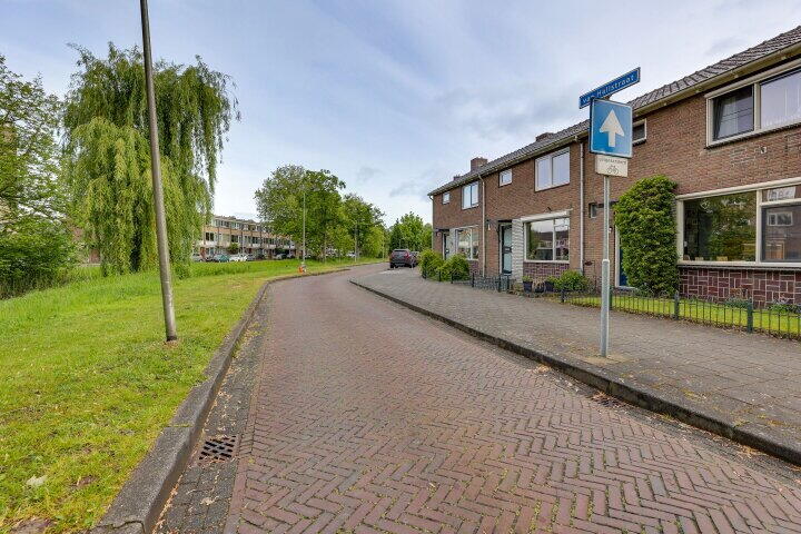 Foto 33 - Van Hallstraat 2, Meppel