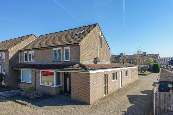 van Hatzfeldtstraat 9 , Meerlo