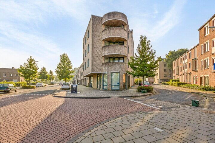 Van Karnebeekstraat 1 A, Heerlen