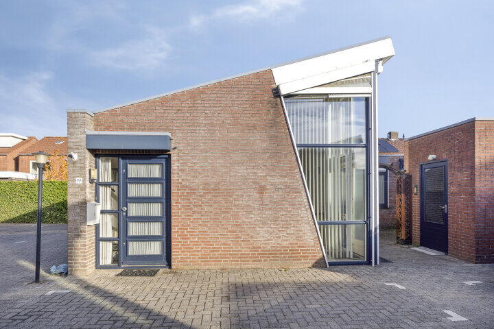 Foto 1 - Van Oranje Nassauhof 19, Roosendaal