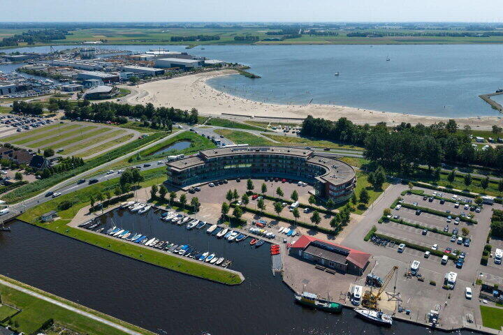 Foto 42 – van Rijgersmapark 21, Lemmer