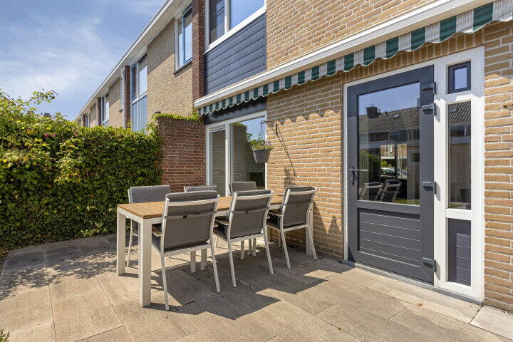 Foto 32 – Van Veldekelaan 27, Roosendaal