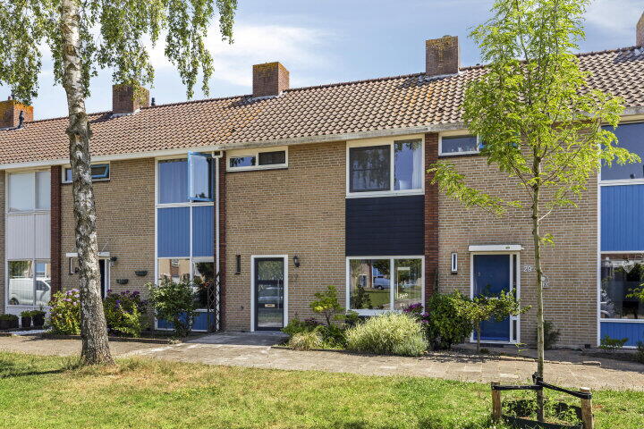 Foto 44 – Van Veldekelaan 27, Roosendaal