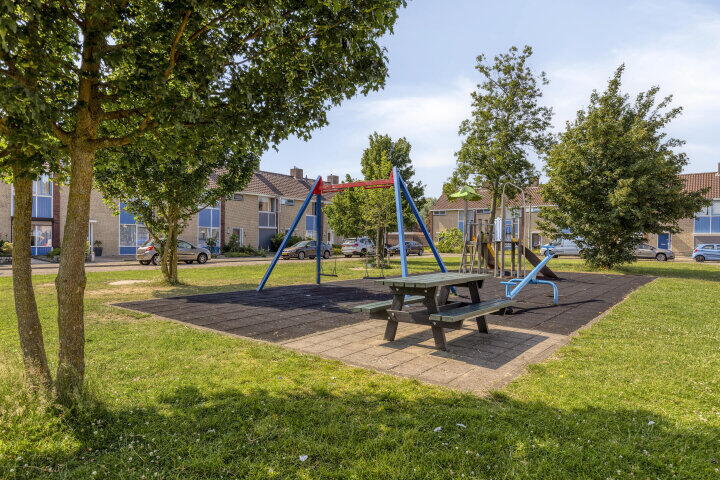 Foto 52 – Van Veldekelaan 27, Roosendaal