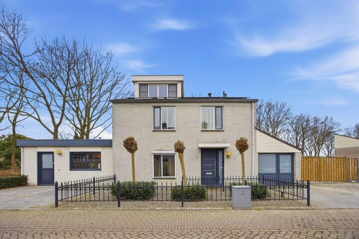 Foto 1 - Veerdonk 5, Breda