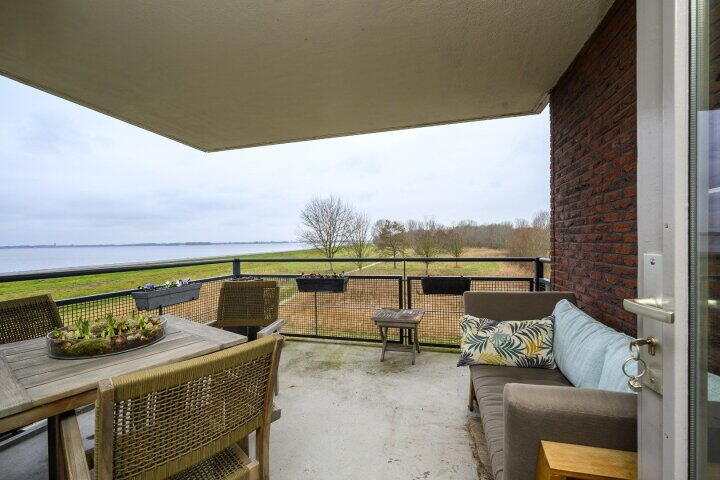 Foto 2 - Veldweg 8, Almere