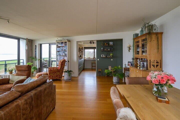 Foto 24 - Veldweg 8, Almere