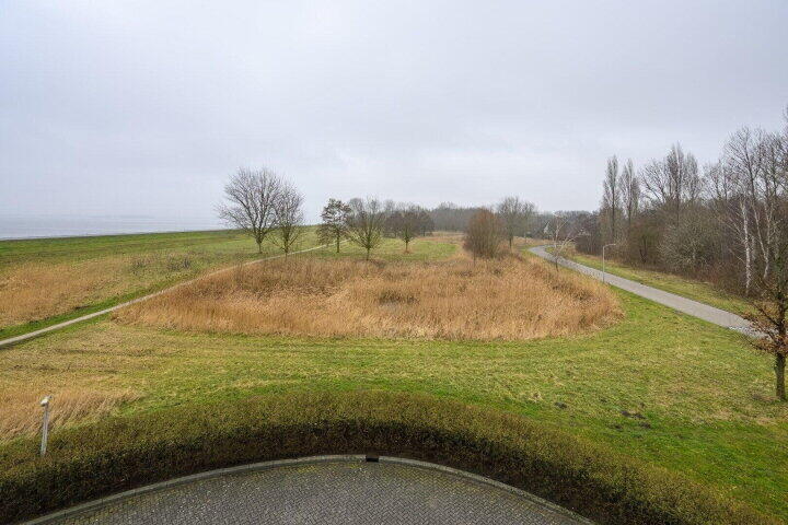 Foto 42 - Veldweg 8, Almere