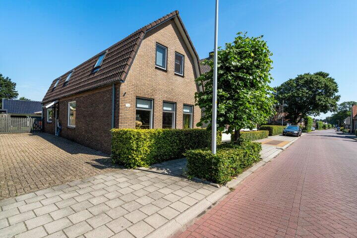 Veneweg 114 , Wanneperveen
