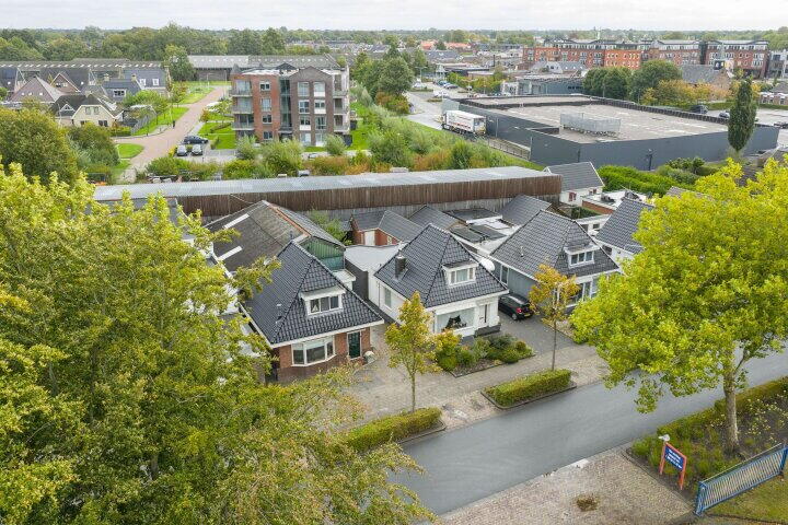 Foto 43 - Vierhuisterweg 24, Surhuisterveen